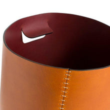 Laden Sie das Bild in den Galerie-Viewer leather bag hoch