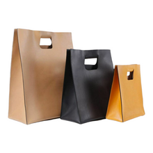 Carica l'immagine nel visualizzatore di Gallery, BORSA MODELLO KAROL